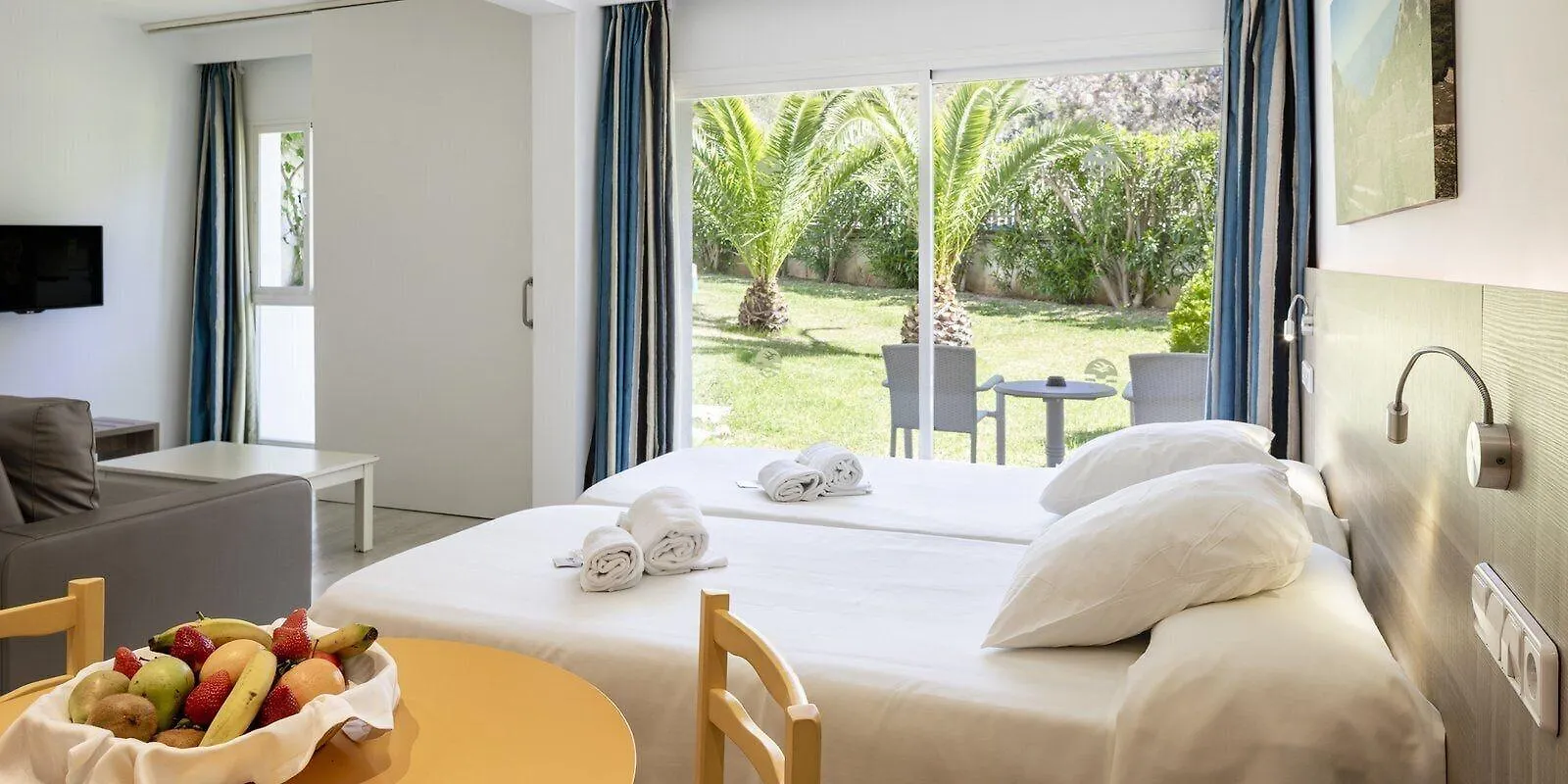 Puerto Azul Suite Hotel Port de Pollença 4*,